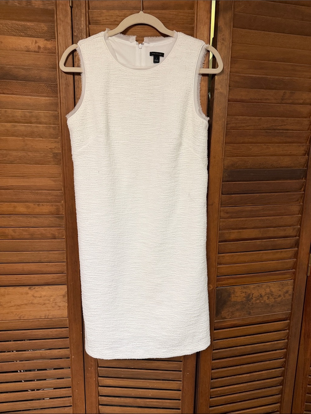 Ann Taylor Sleeveless White Textured Sheath Dress